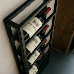 Cava de vino colgante rack para 7 botellas